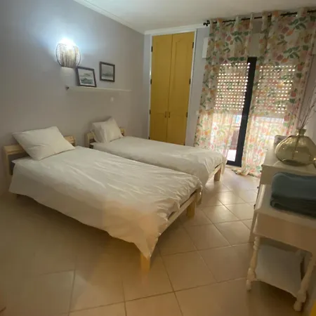 Charming Two Bedroom Apartment Carvoeiro (Lagoa)