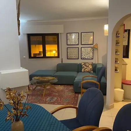 Charming Two Bedroom Appartement